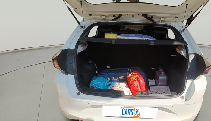 2020 Tata ALTROZ XZ PETROL, Petrol, Manual, 69,104 km, exterior