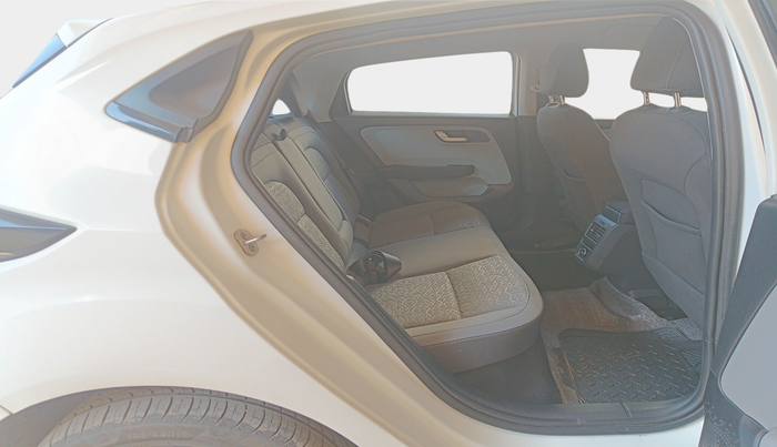 2020 Tata ALTROZ XZ PETROL, Petrol, Manual, 69,104 km, interior