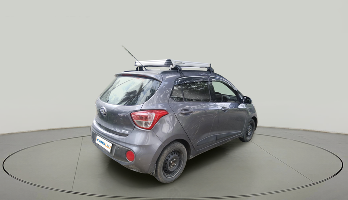 2017 Hyundai Grand i10 SPORTZ (O) AT 1.2 KAPPA VTVT, Petrol, Automatic, 1,23,456 km, exterior