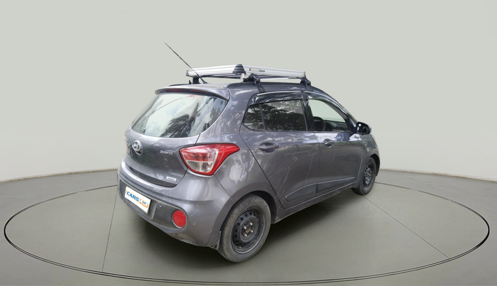 2017 Hyundai Grand i10 SPORTZ (O) AT 1.2 KAPPA VTVT, Petrol, Automatic, 1,23,456 km, exterior