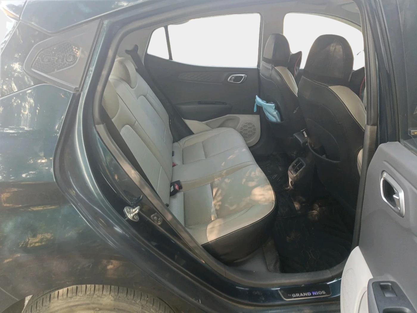 2020 Hyundai GRAND I10 NIOS SPORTZ AMT 1.2 KAPPA VTVT, Petrol, Automatic, 23,440 km, interior