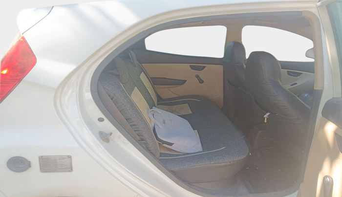 2014 Hyundai Eon MAGNA + LPG, Petrol, Manual, 1,49,980 km, interior