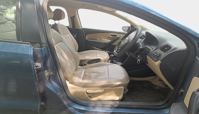 2016 Volkswagen Ameo COMFORTLINE 1.2L, Petrol, Manual, 65,631 km, interior