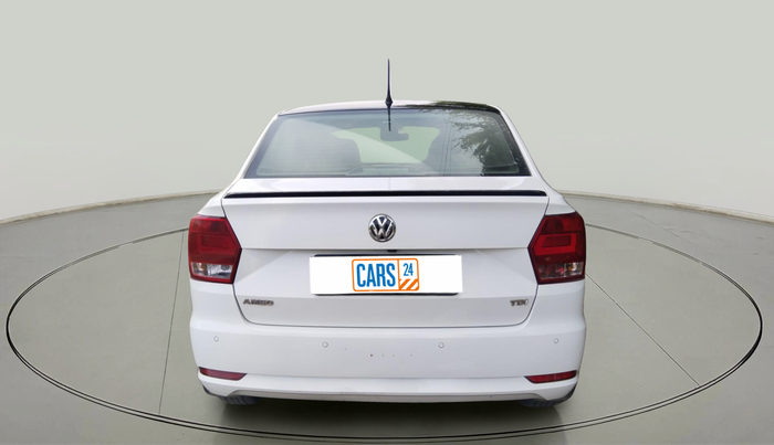 2018 Volkswagen Ameo HIGHLINE PLUS 1.5L AT 16 ALLOY, Diesel, Automatic, 1,33,462 km, exterior