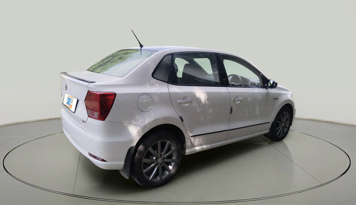 2018 Volkswagen Ameo HIGHLINE PLUS 1.5L AT 16 ALLOY, Diesel, Automatic, 1,33,462 km, exterior