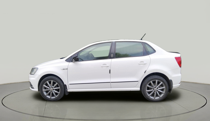 2018 Volkswagen Ameo HIGHLINE PLUS 1.5L AT 16 ALLOY, Diesel, Automatic, 1,33,462 km, exterior