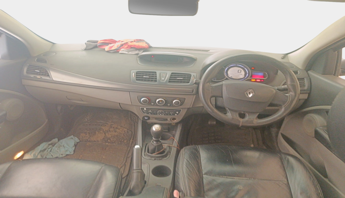 2011 Renault Fluence 1.5 E2, Diesel, Manual, 1,13,947 km, interior