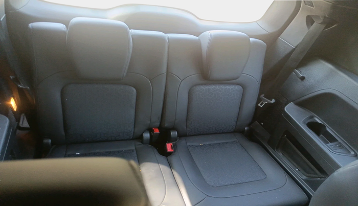 2024 Tata Safari ACCOMPLISHED PLUS 6 STR DARK EDITION, Diesel, Manual, 43,415 km, interior