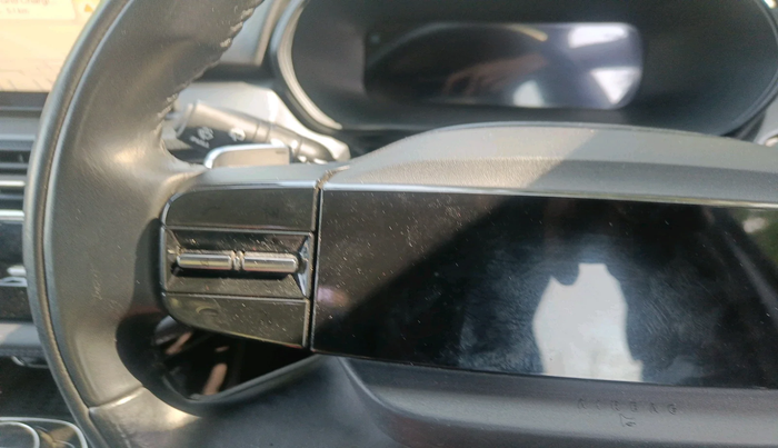 2024 Tata Safari ACCOMPLISHED PLUS 6 STR DARK EDITION, Diesel, Manual, 43,415 km, interior