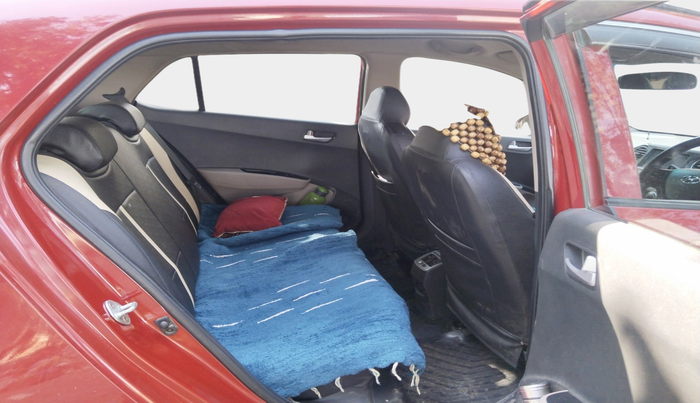 2017 Hyundai Grand i10 ASTA 1.2 KAPPA VTVT, Petrol, Manual, 76,582 km, interior