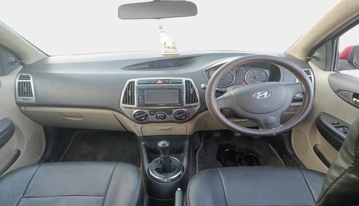 2012 Hyundai i20 MAGNA 1.2, Petrol, Manual, 96,668 km, interior