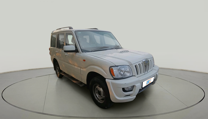2013 Mahindra Scorpio EX M2DI, Diesel, Manual, 3,85,407 km, exterior