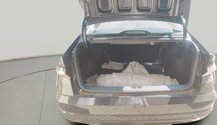 2024 Hyundai Verna SX (O) 1.5 MPI MT, Petrol, Manual, 29,140 km, exterior