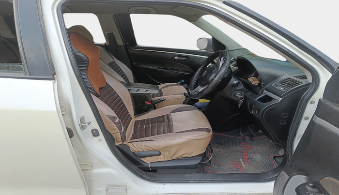 2012 Maruti Swift VDI, Diesel, Manual, 3,06,546 km, interior