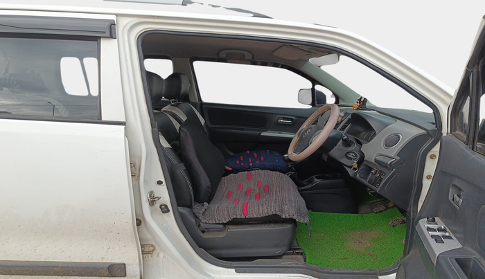 2011 Maruti Wagon R 1.0 VXI, Petrol, Manual, 1,61,162 km, interior