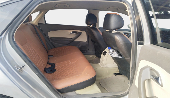 2012 Volkswagen Vento TRENDLINE DIESEL 1.6, Diesel, Manual, 1,07,960 km, interior