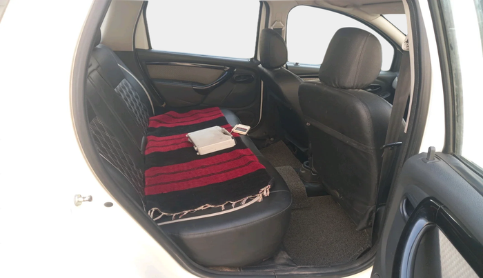 2015 Renault Duster 85 PS RXL DIESEL, Diesel, Manual, 72,531 km, interior