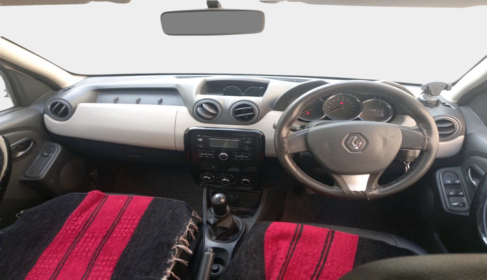 2015 Renault Duster 85 PS RXL DIESEL, Diesel, Manual, 72,531 km, interior