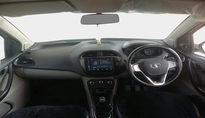2016 Tata Tiago XT PETROL, Petrol, Manual, 1,90,196 km, interior