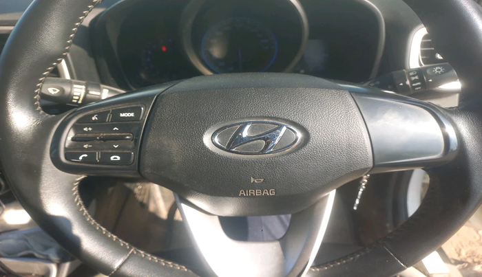 2021 Hyundai VENUE S+ 1.2, Petrol, Manual, 85,554 km, interior