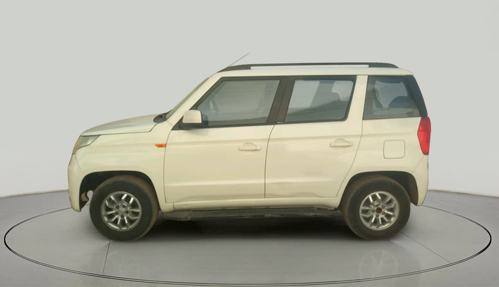 2018 Mahindra TUV300 T8, Diesel, Manual, 1,07,554 km, exterior