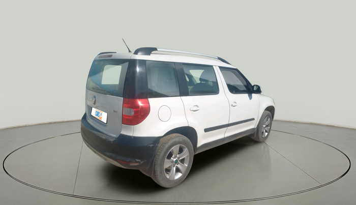2013 Skoda Yeti AMBITION 2.0 TDI CR 4X2, Diesel, Manual, 73,307 km, exterior
