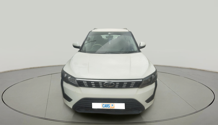 2019 Mahindra XUV300 W6 1.5 DIESEL, Diesel, Manual, 91,003 km, exterior