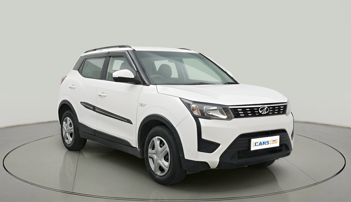2019 Mahindra XUV300 W6 1.5 DIESEL, Diesel, Manual, 91,003 km, exterior