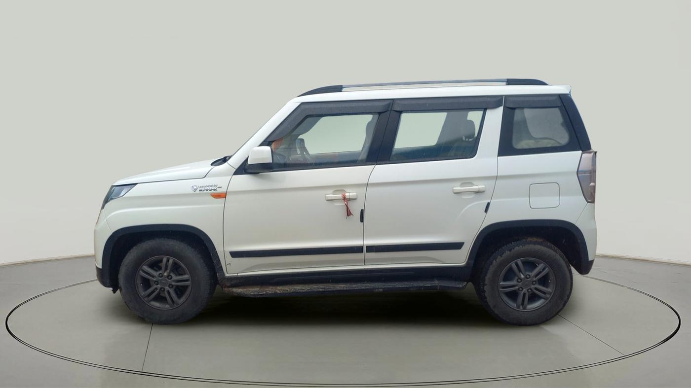 2019 Mahindra TUV300 T10, Diesel, Manual, 85,131 km, exterior