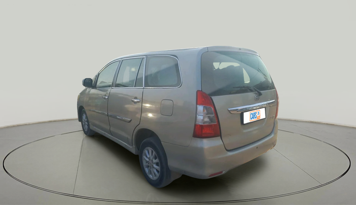 2012 Toyota Innova VX 2.5 7 STR, Diesel, Manual, 1,33,879 km, exterior