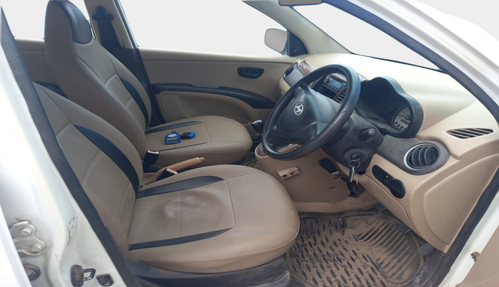 2010 Hyundai i10 MAGNA 1.2, Petrol, Manual, 88,081 km, interior