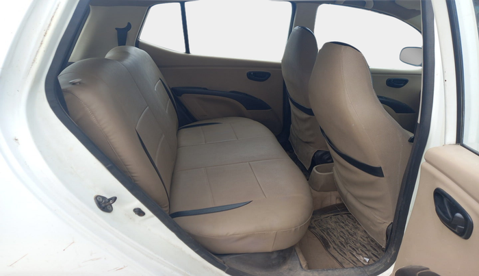 2010 Hyundai i10 MAGNA 1.2, Petrol, Manual, 88,081 km, interior
