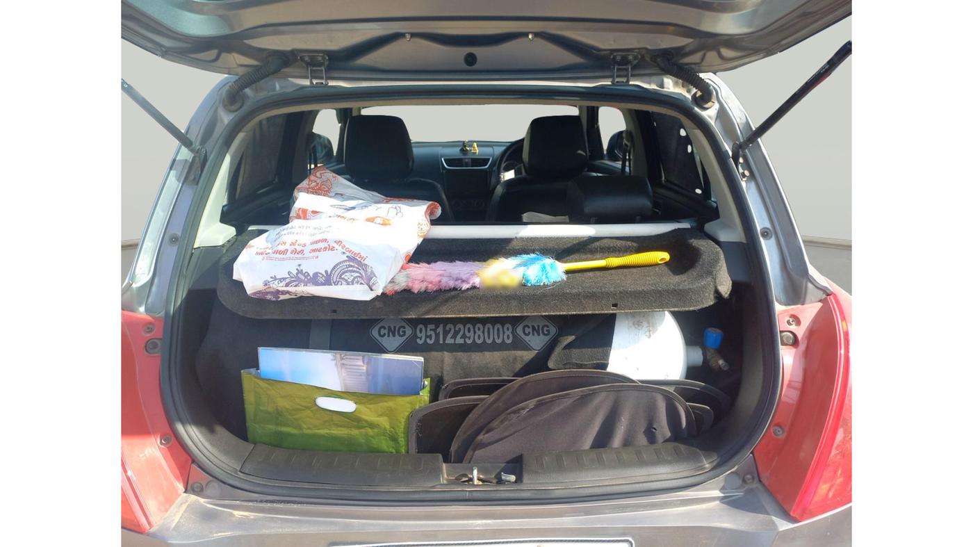 2014 Maruti Swift VXI, Petrol, Manual, 1,01,603 km, exterior