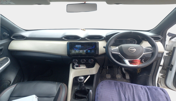 2022 Nissan MAGNITE XE, Petrol, Manual, 1,19,796 km, interior