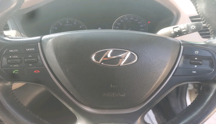 2015 Hyundai Elite i20 ASTA 1.2 (O), Petrol, Manual, 51,810 km, interior