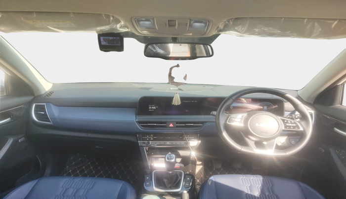 2024 KIA SELTOS Gravity 1.5 Petrol MT, Petrol, Manual, 10,500 km, interior