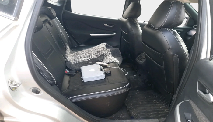 2021 Nissan MAGNITE XV PREMIUM, Petrol, Manual, 18,682 km, interior