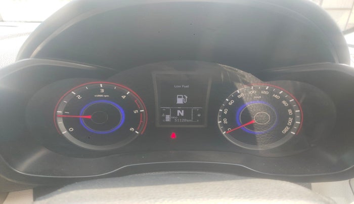 2020 Mahindra XUV300 W8 1.5 DIESEL, Diesel, Manual, 51,128 km, interior