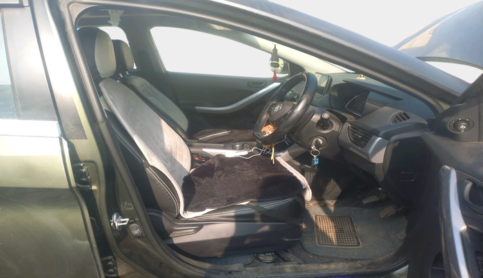 2023 Tata NEXON XM PLUS SUNROOF PETROL, Petrol, Manual, 25,164 km, interior