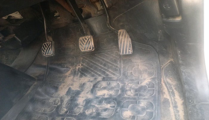 2015 Maruti Wagon R 1.0 LXI, Petrol, Manual, 1,24,457 km, interior