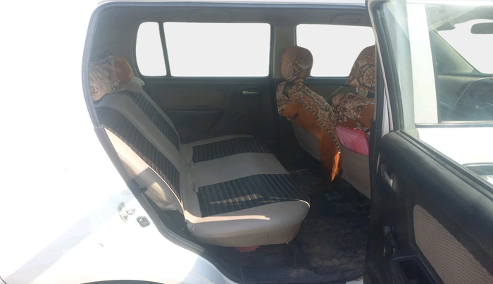 2015 Maruti Wagon R 1.0 LXI, Petrol, Manual, 1,24,457 km, interior