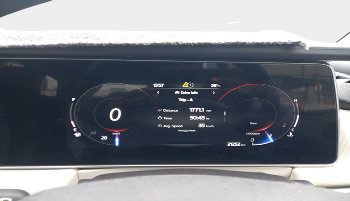 2023 Mahindra XUV700 AX 5 D MT 5 STR, Diesel, Manual, 21,252 km, interior