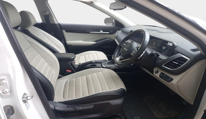 2024 KIA SELTOS HTX IVT, Petrol, Automatic, 18,401 km, interior