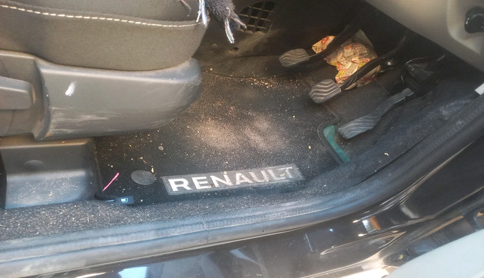 2024 Renault TRIBER RXZ, Petrol, Manual, 5,247 km, interior