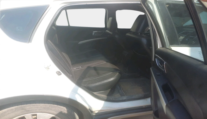 2015 Maruti S Cross ALPHA 1.6, Diesel, Manual, 1,66,375 km, interior