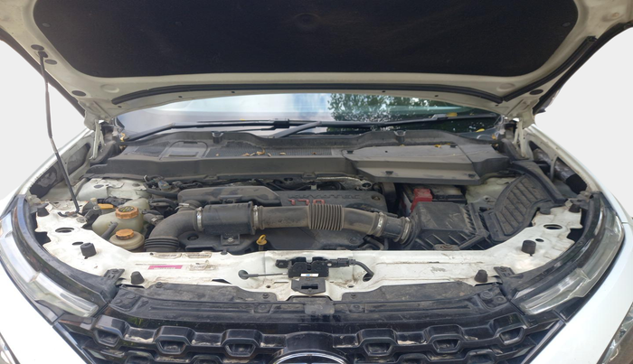 2020 Tata Harrier XZA PLUS 2.0L, Diesel, Automatic, 1,31,139 km, exterior