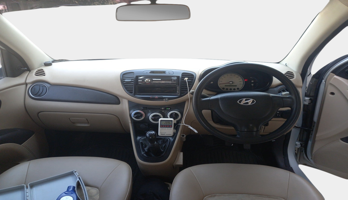 2010 Hyundai i10 MAGNA 1.1, Petrol, Manual, 99,764 km, interior