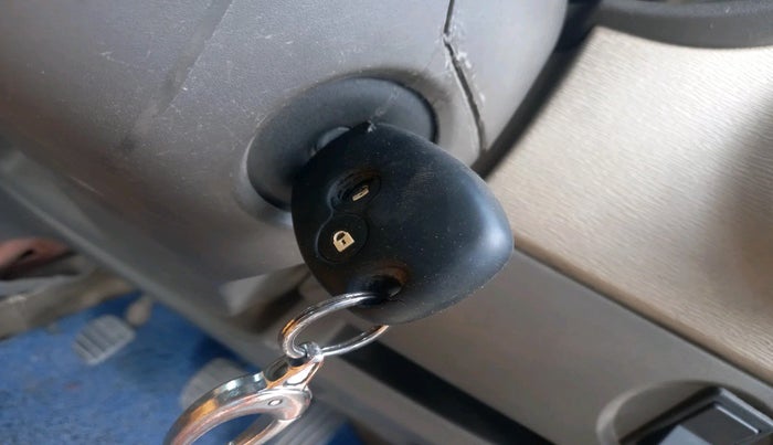 2015 Renault Lodgy 85 PS RXE 8 STR, Diesel, Manual, 2,39,315 km, interior