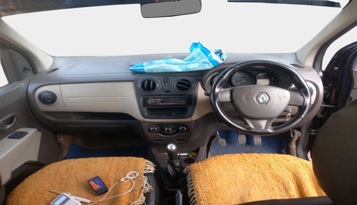 2015 Renault Lodgy 85 PS RXE 8 STR, Diesel, Manual, 2,39,315 km, interior