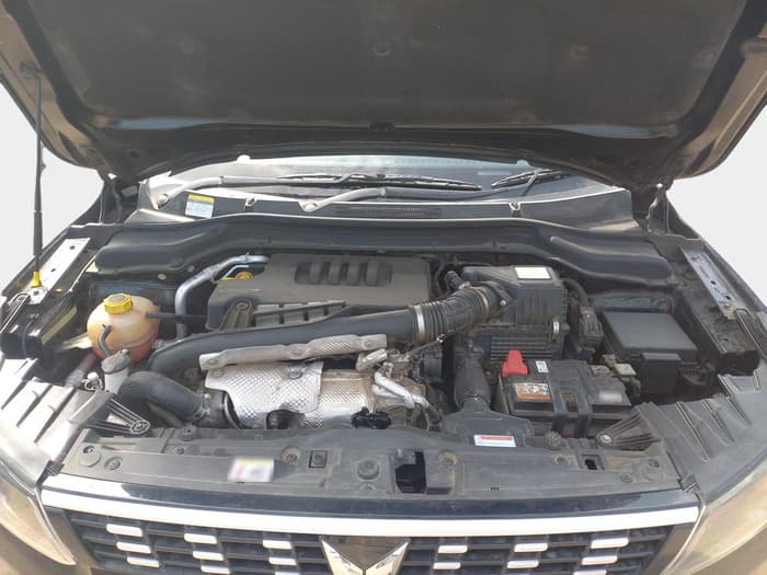 2023 Mahindra XUV300 W6 1.5 Sunroof Diesel, Diesel, Manual, 51,600 km, exterior